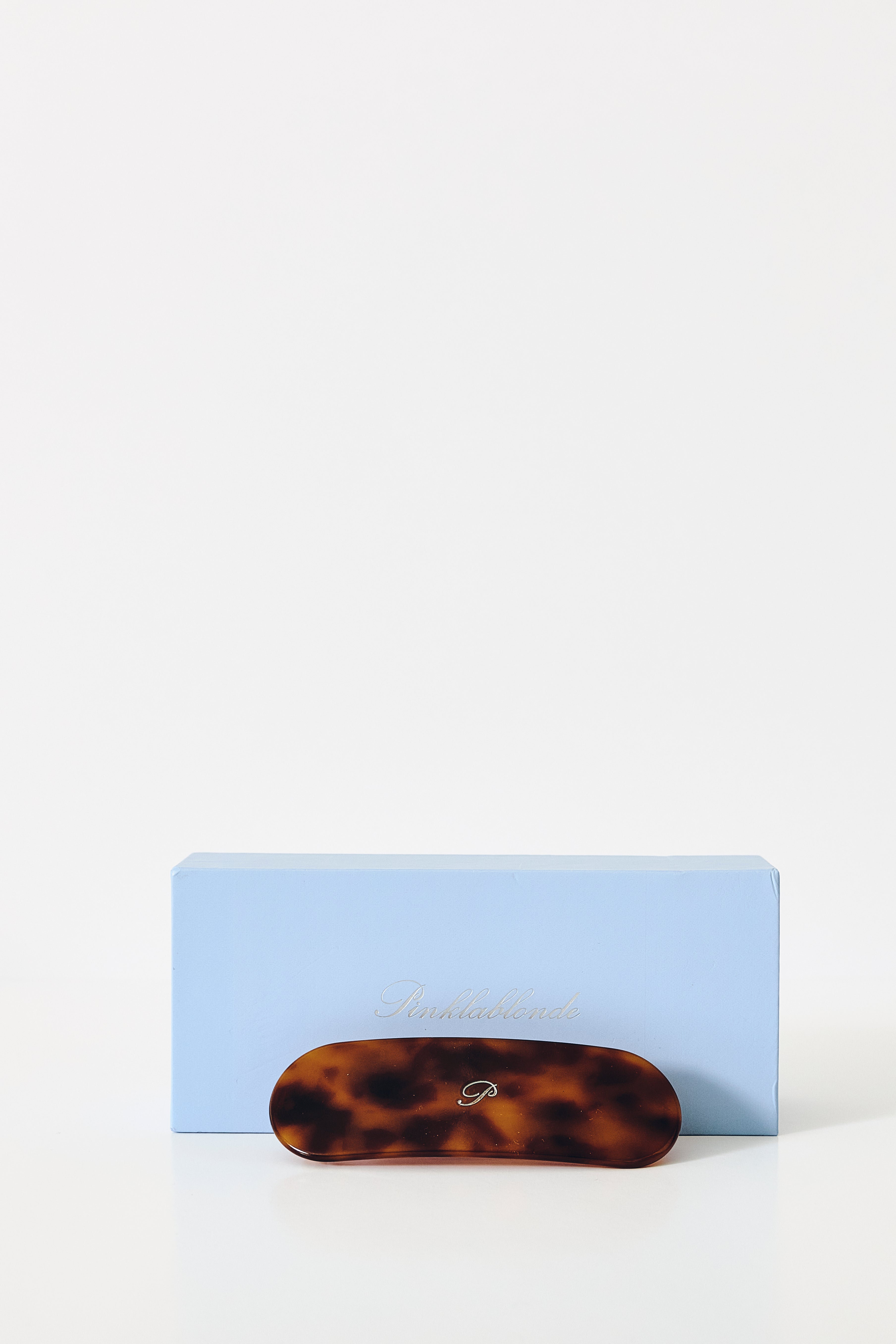 Chic Barrette